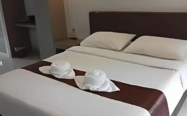 Going Grand Hotel