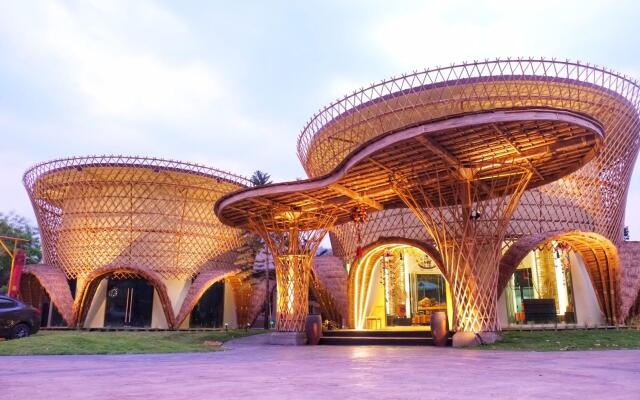 Recall Isaan Isan Concept at Khaoyai