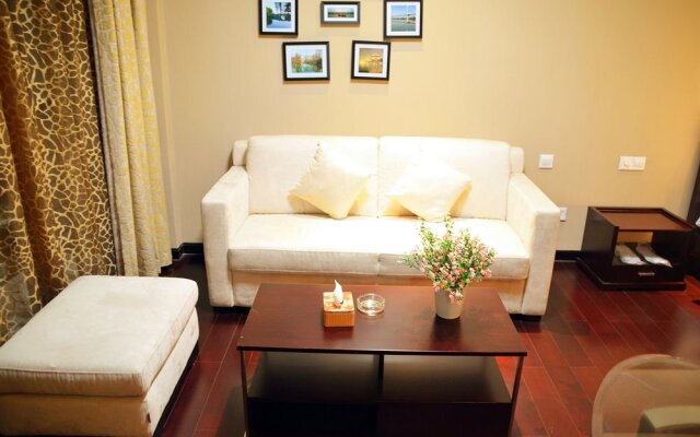 CQ Apartment Xingguang Branch