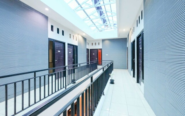 Kendal Residence by OYO Rooms