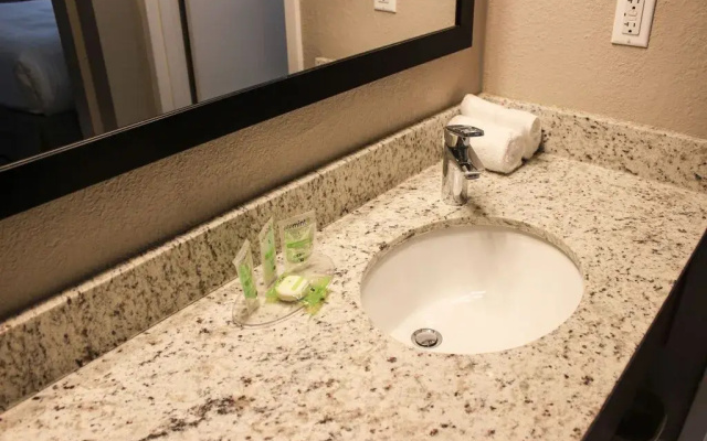 Ramada Inn