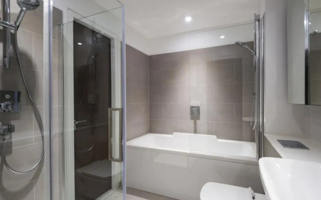 King's Cross Luxury 2BR Suites by Sonder