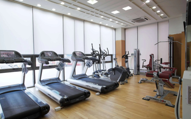 Ramada by Wyndham Dongtan Hotel
