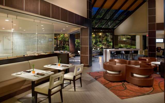 Hyatt Regency Suites Atlanta Northwest