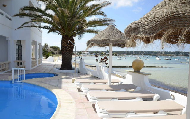 Apartamentos Sabina Playa