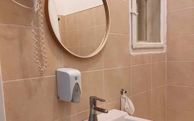 GoodMo Budapest Smart Rooms