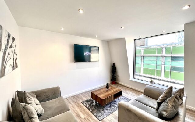 Captivating 2-bed Apartment in Liverpool