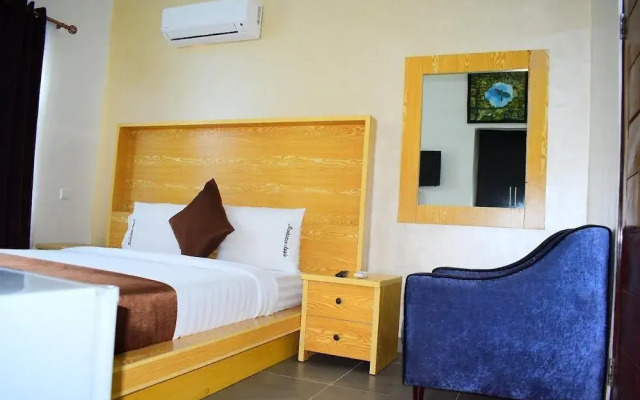 Manhattan Apple Hotel Lekki