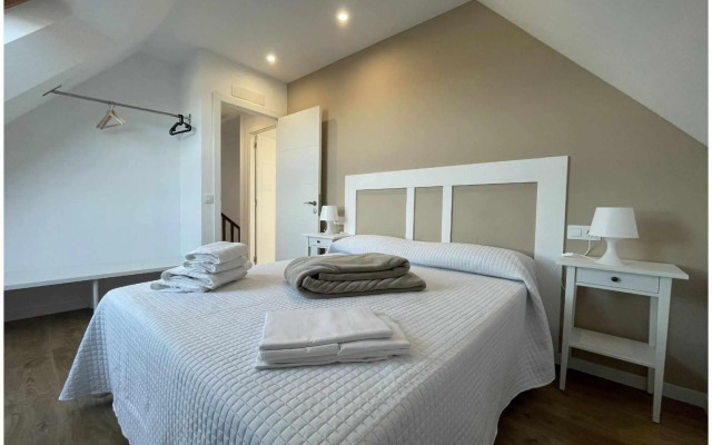 Viviendas Vacacionales ENTREPLAYAS Foz