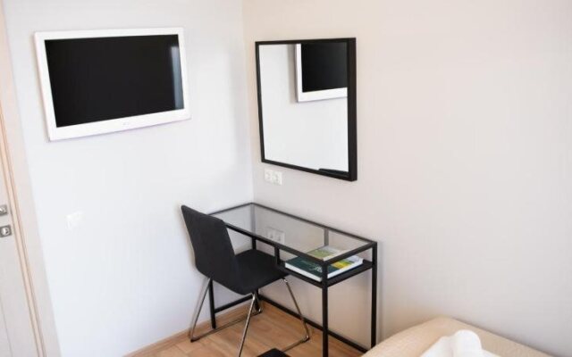 Globus Hotel