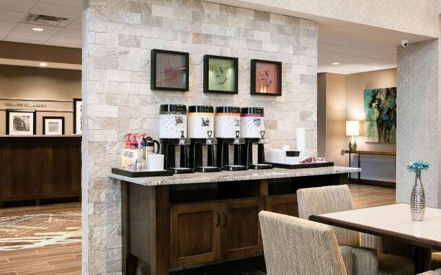 Hampton Inn & Suites Hudson