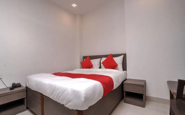 OYO Flagship 18303 Sector 24 Rohini