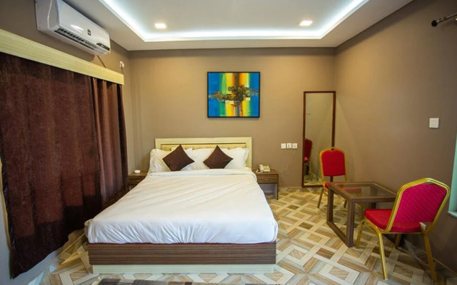 Riverside Green House Resort