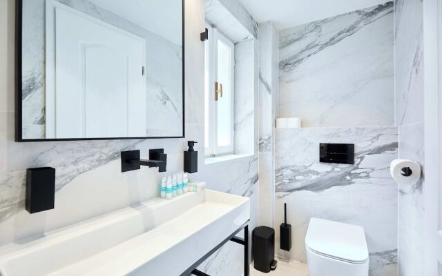 Black Water Bay house