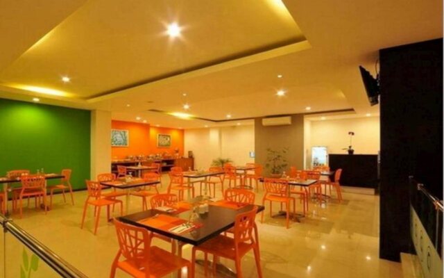 Pratama Hotel and Convention