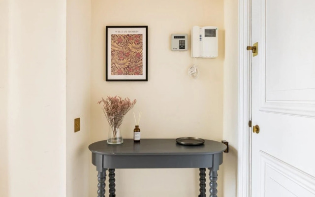 The Kensington Wonder - Stunning 2bdr Flat With Patios