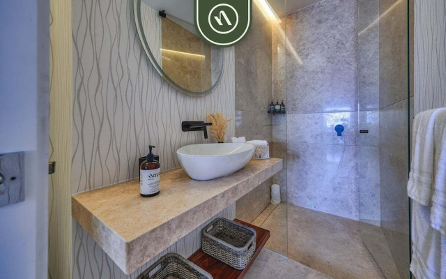 Luxury 1BR Condo - Rooftop Pool - Bay View