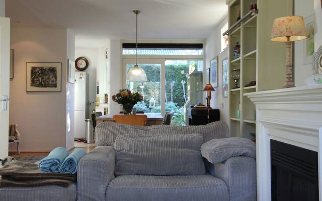 Holiday Home in Bergen With Garden, Terrace, Pond, Fireplace