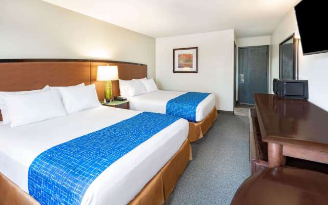 Travelodge by Wyndham Lovell/Bighorns