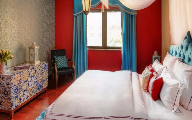 Dream Inn Dubai - Old Town Miska