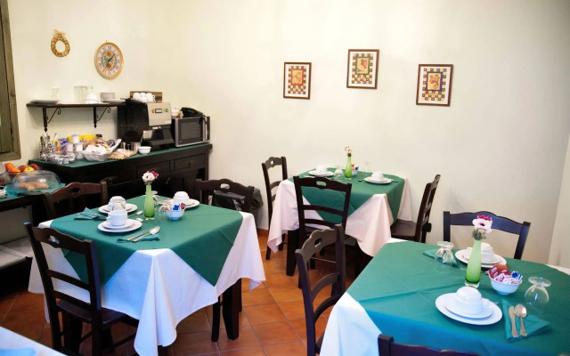Alhambra B&B Guest House di Charme