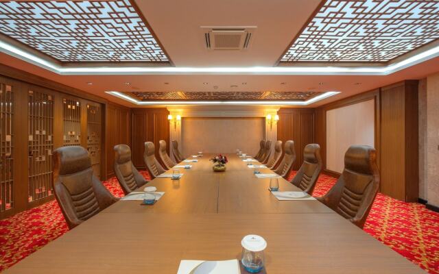 Elysium Deluxe Suites