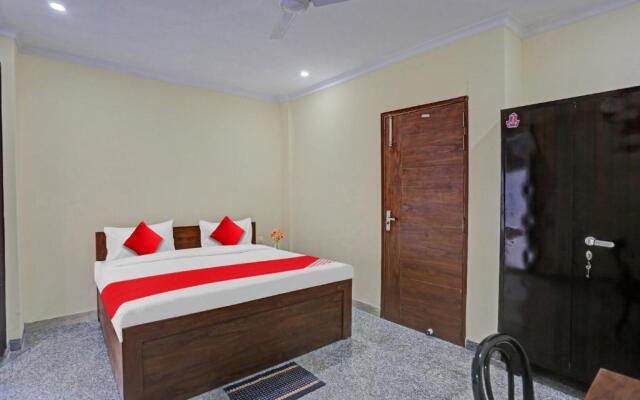 Flagship Unicorn Rooms Near Omaxe Celebration Mall
