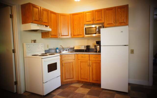 Silverwood Inn & Suites