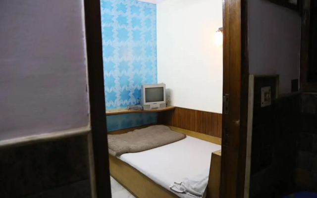 Yes Please Guest House