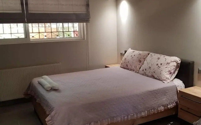 Lefkaditika Luxury Apartment