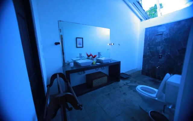Olanda Private Beach Villa