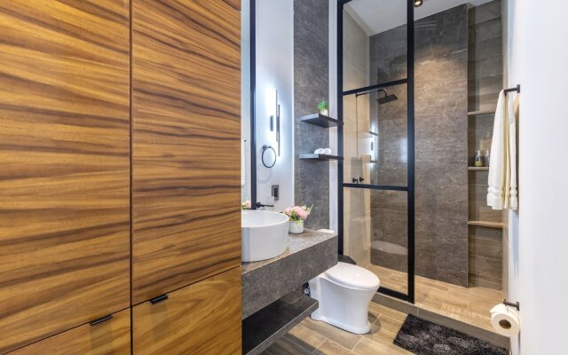 El Desierto by Naya Homes