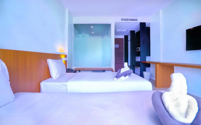 Phoenix Grand Hotel