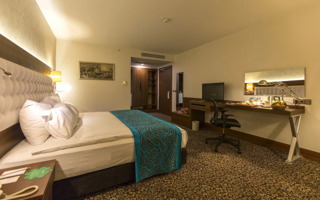 Teymur Continental Hotel