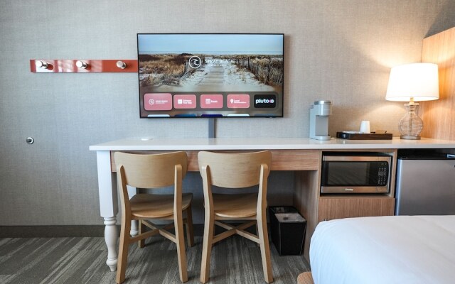 Spray Beach Oceanfront Hotel