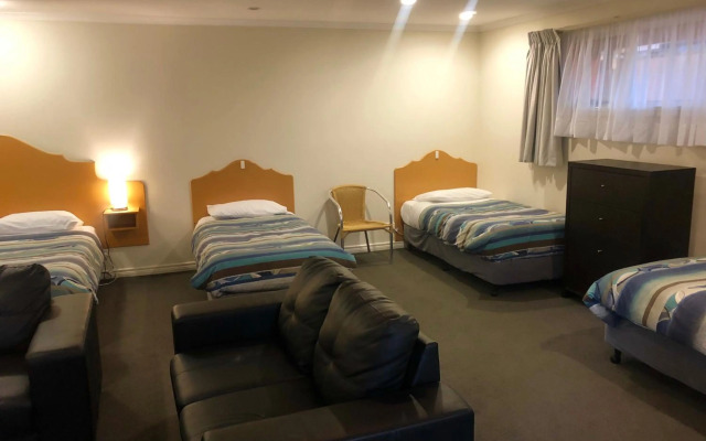 Sheffield Motor Inn