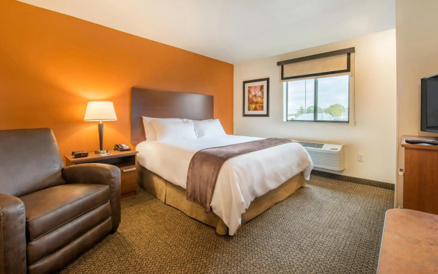 My Place Hotel - Ft. Pierre, SD