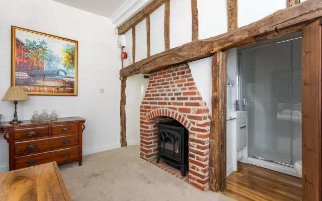 Staycations Maldon Suites