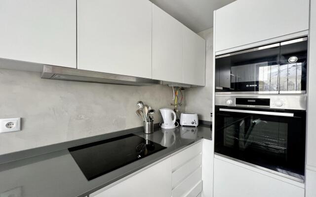 Vilamoura Central 3 by Homing