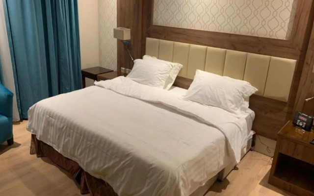 Fanen Suites Furnished Apartments