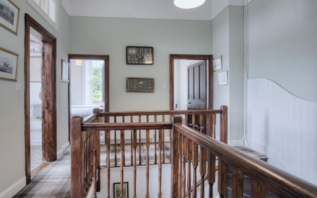 Rumwell Park - 8 Bedroom Manor House- Taunton