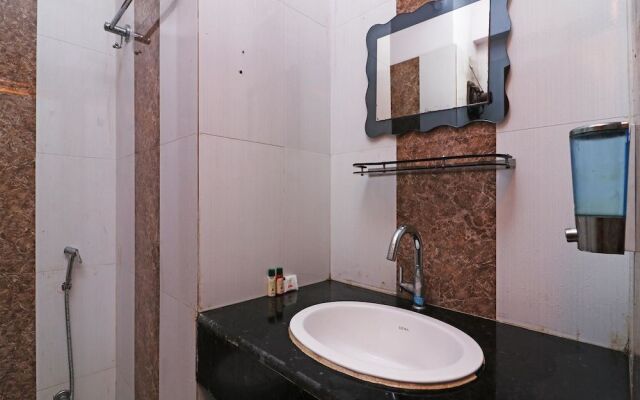 OYO 26602 Hotel Shubham