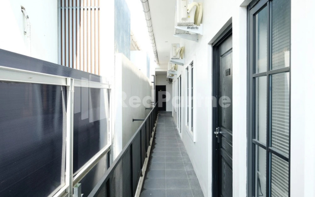 Dahayu House Kaliurang Yogyakarta Redpartner – Guest Rooms – Sleman