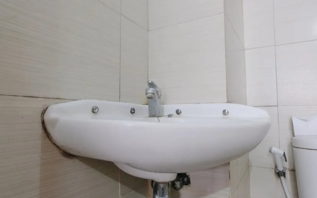 Homey Studio Apartment At Gateway Pasteur