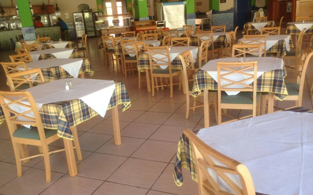 Green Oasis Club