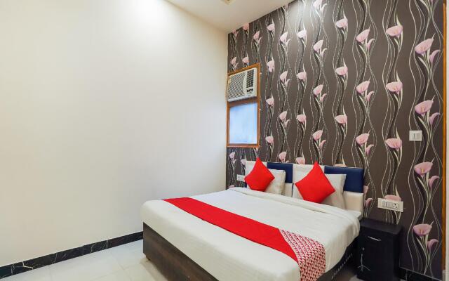 OYO 73333 Hotel Ramji 7 Grand