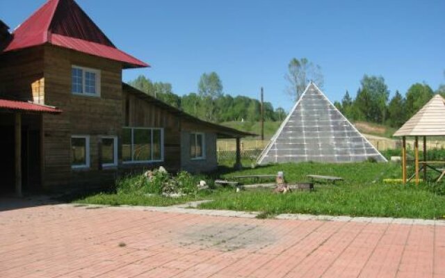 Tayozhnaya Zaimka Guest House