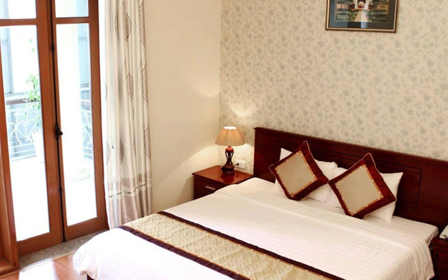Lotus Village Hotel