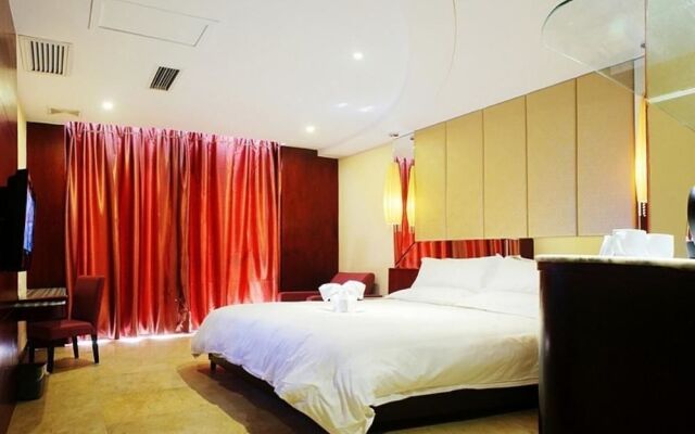 Haikou Holiday Plaza Business Hotel