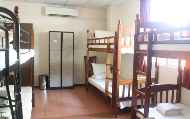 Sensi Backpackers Hostel